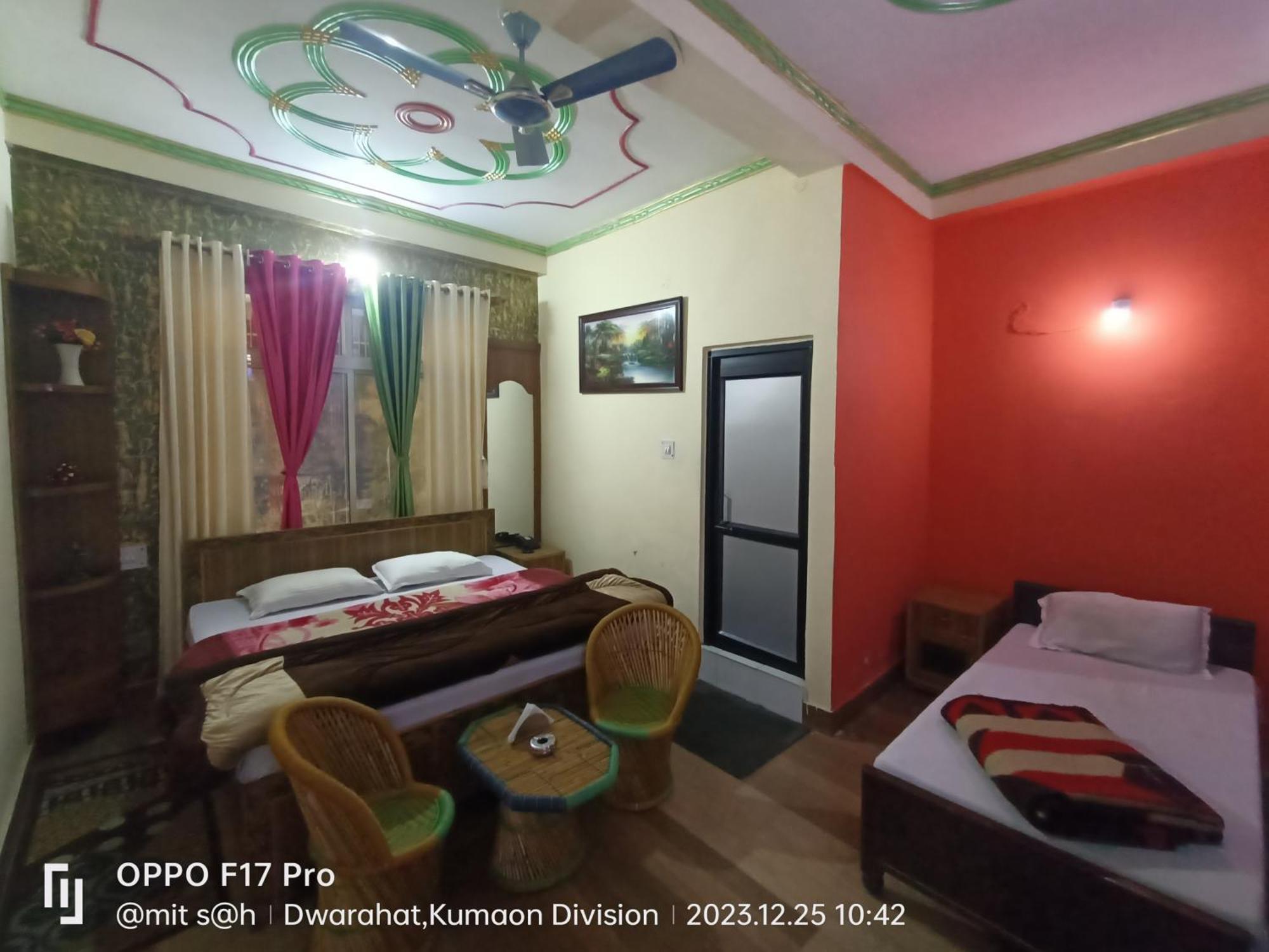 Dwarika Hotel Dwarahat Экстерьер фото