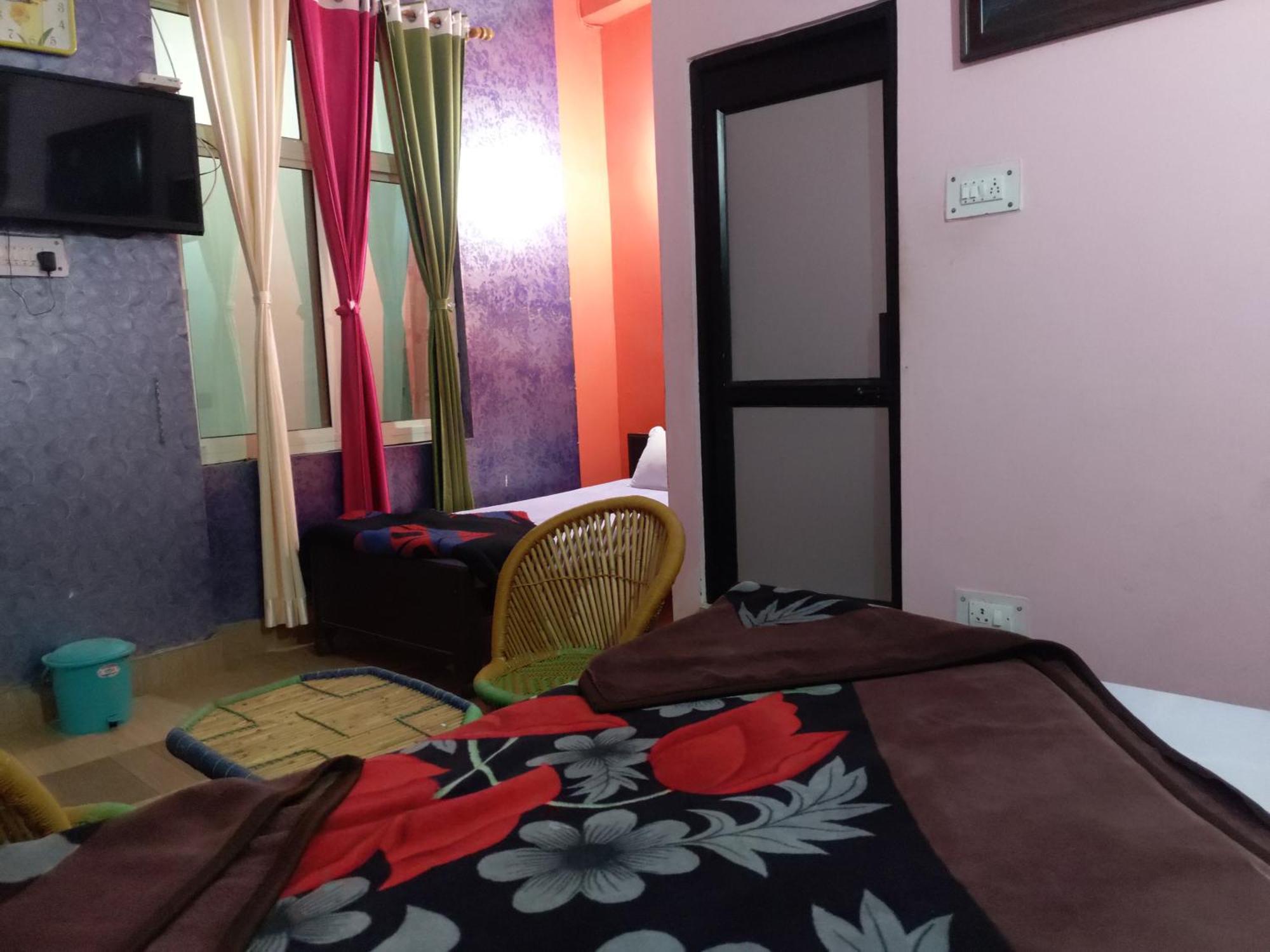 Dwarika Hotel Dwarahat Экстерьер фото