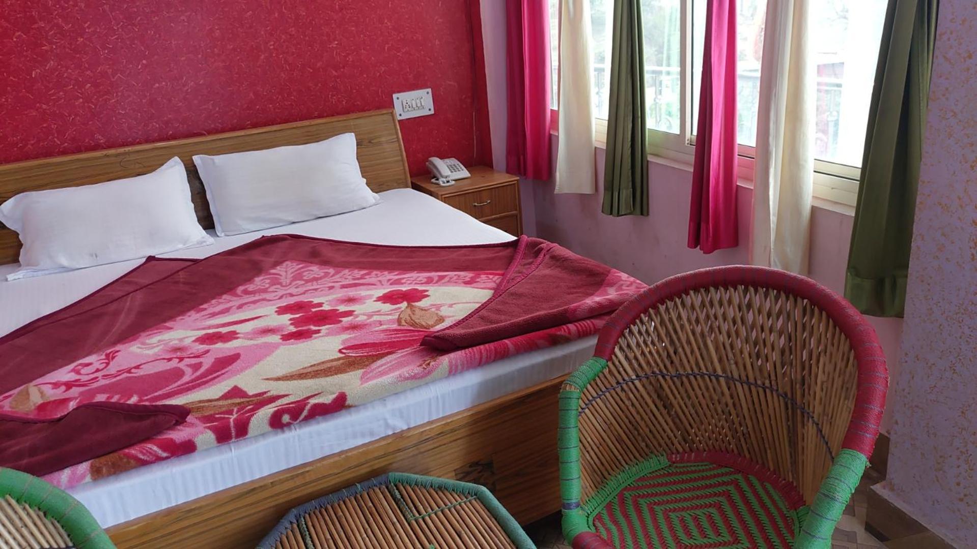 Dwarika Hotel Dwarahat Экстерьер фото
