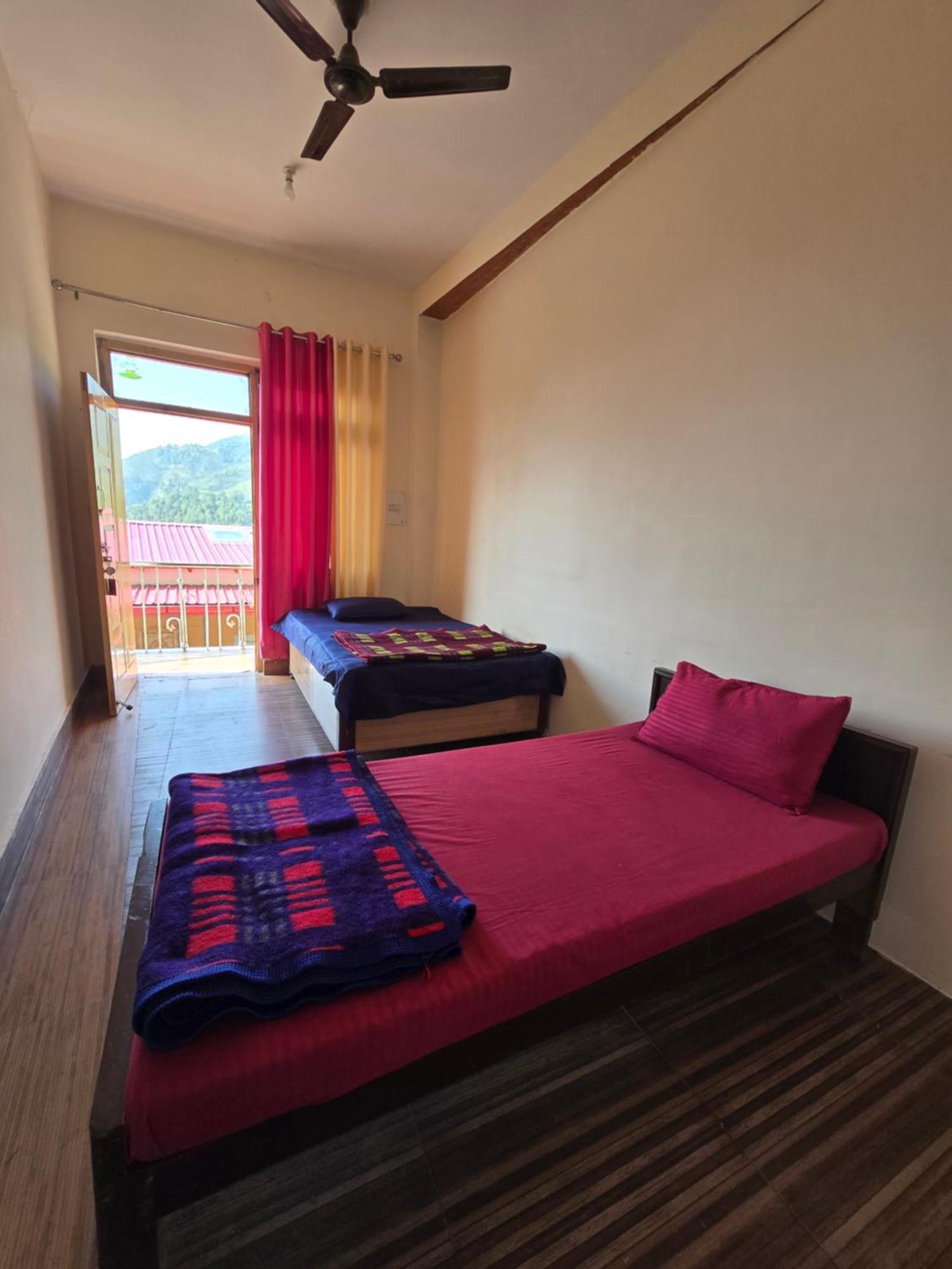 Dwarika Hotel Dwarahat Номер фото